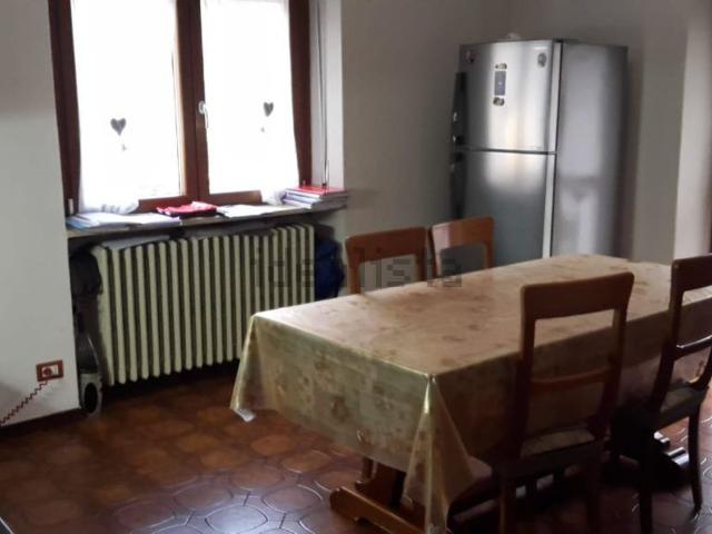 Appartamento in vendita a Comunità Montana della Valle Brembana, Val Brembilla