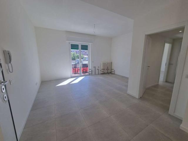 Appartamento in vendita a Villaggio Matteotti, Saronno