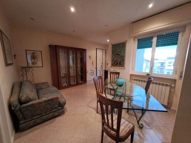 Appartamento in vendita a Valenzano San Lorenzo, Puglia