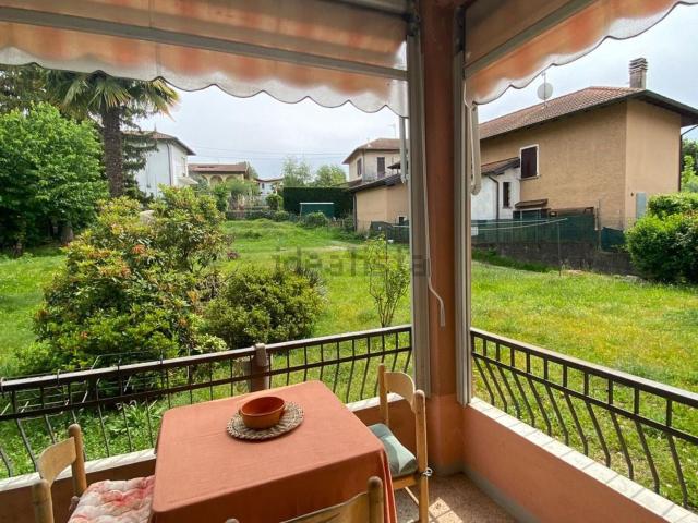 Appartamento in vendita a Travedona Monate, Lombardia