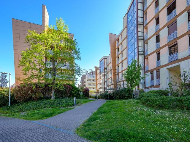 Appartamento in vendita a Buccinasco, Lombardia