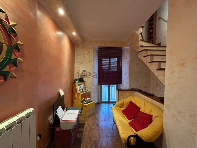Appartamento in vendita a Magione, Umbria