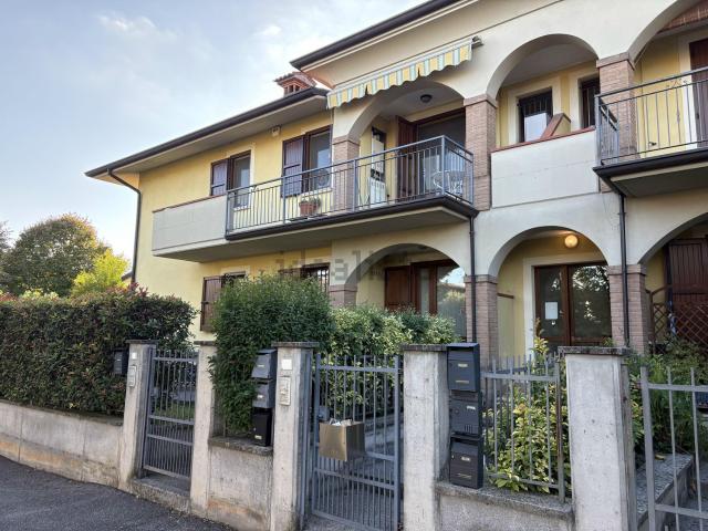 Appartamento in vendita a Borgo Poncarale, Poncarale