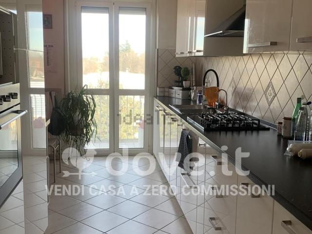 Appartamento in vendita a Barlassina, Lombardia