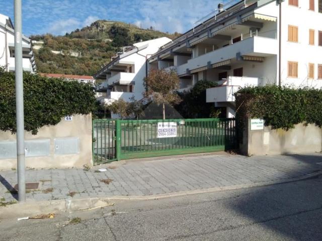 Appartamento in vendita a Calabria, Cosenza