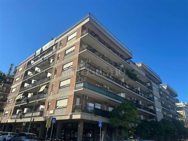 Appartamento in vendita a Lido di Ostia, Roma Capitale