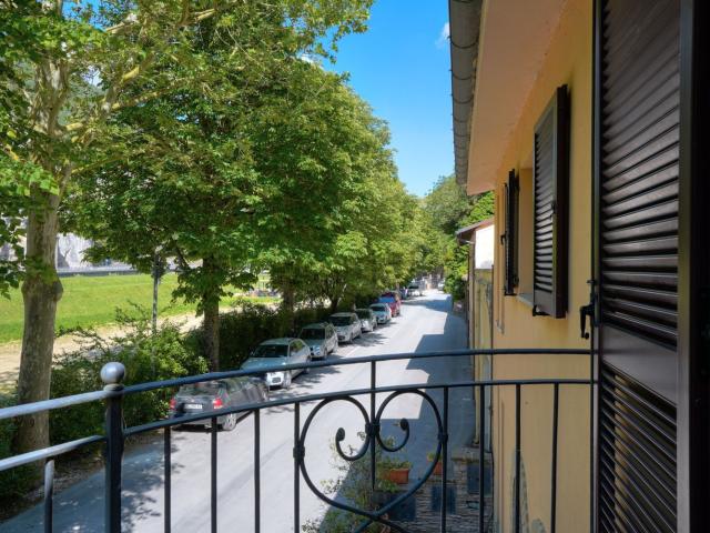 Appartamento in vendita a Pioraco, Macerata