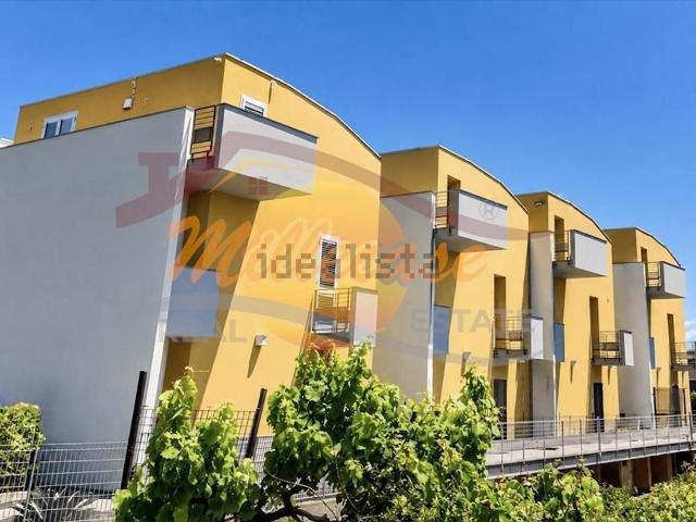 Appartamento in vendita a Città Giardino, Melilli