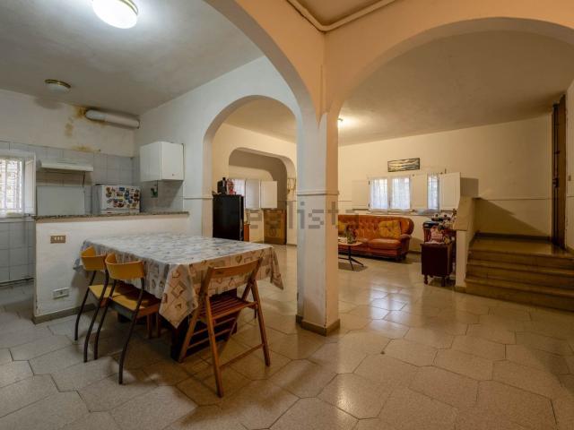 Appartamento in vendita a Punta, Modena