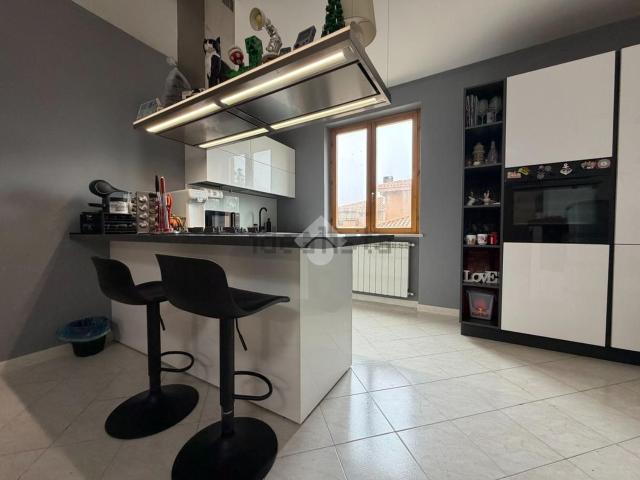 Appartamento in vendita a Montecastrilli, Umbria