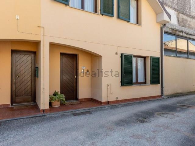 Appartamento in vendita a Ponsacco, Pisa