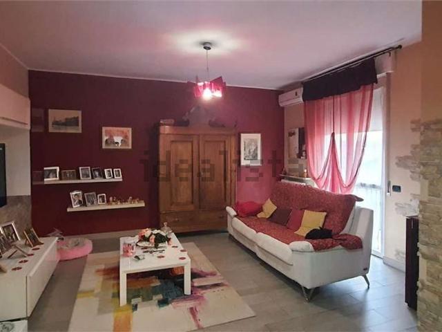Appartamento in vendita a Mede, Lombardia