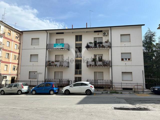 Appartamento in vendita a Campobasso, Molise