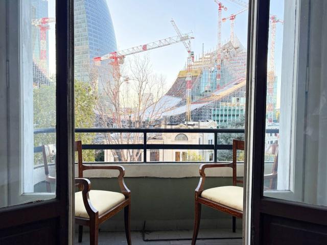 Appartamento in vendita a Municipio 8 di Milano, Milano