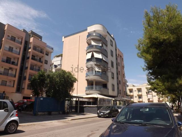 Appartamento in vendita a Puglia, Barletta-andria-trani
