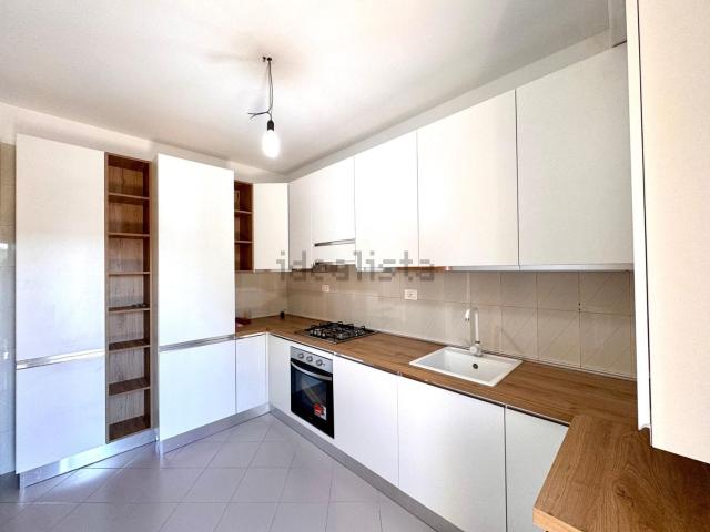 Appartamento in vendita a Riccione, Reggio Emilia