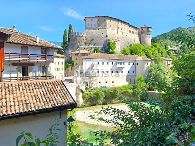 Appartamento in vendita a Comunità della Vallagarina, Borgo Sacco
