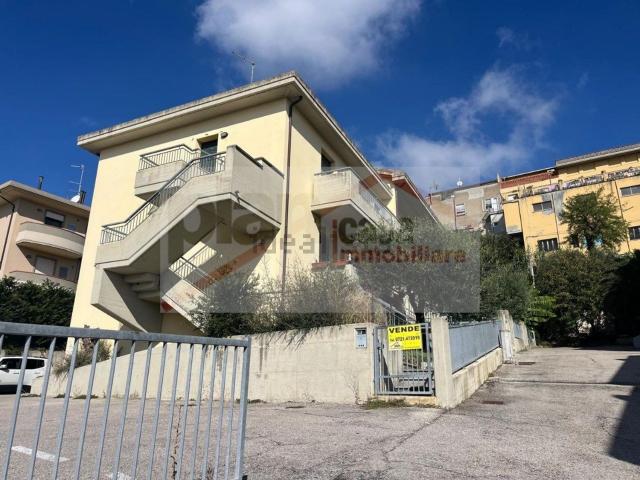 Appartamento in vendita a Marche, Pesaro E Urbino