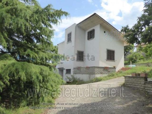 Appartamento in vendita a Viterbo, Lazio
