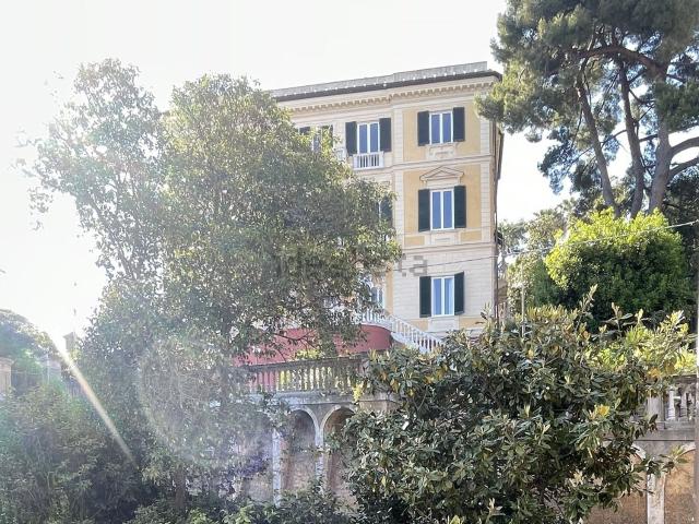 Appartamento in vendita a Zoagli, Liguria