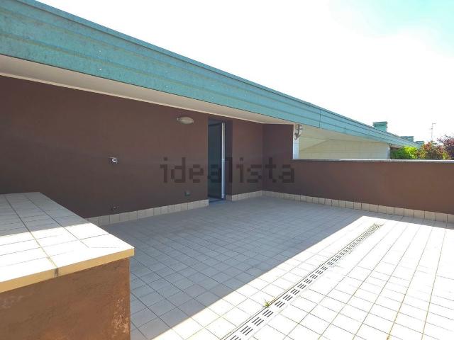 Appartamento in vendita a Oreno, Vimercate