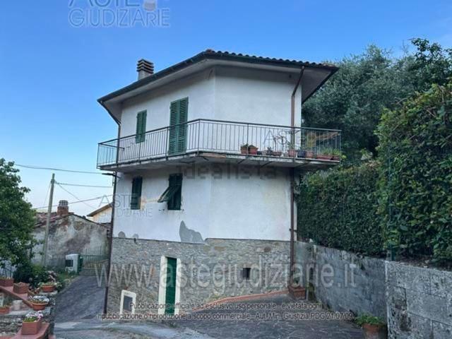 Appartamento in vendita a Alteto, Marliana
