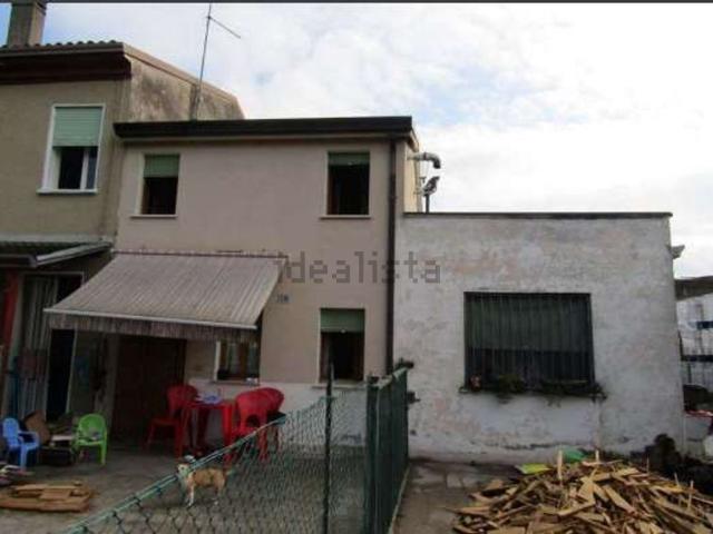 Appartamento in vendita a Castagnaro, Verona
