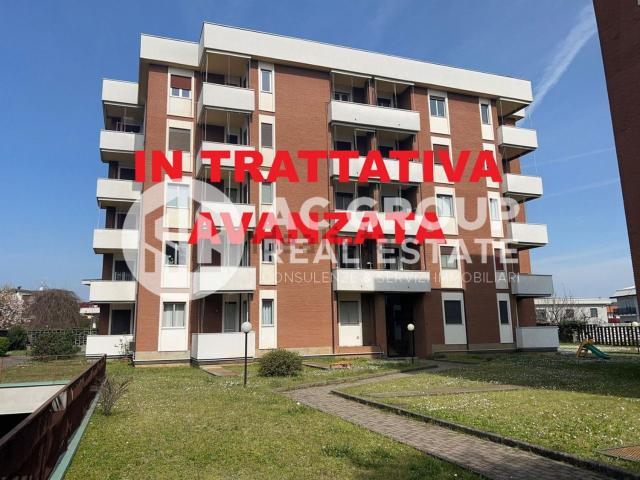 Appartamento in vendita a Rovello Porro, Lombardia
