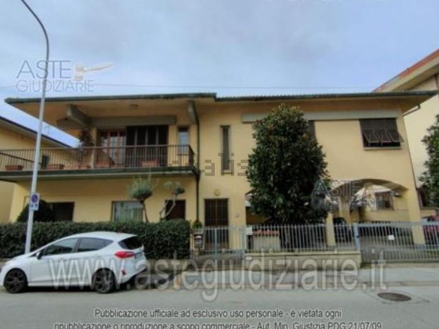 Appartamento in vendita a Le Case, Montevettolini