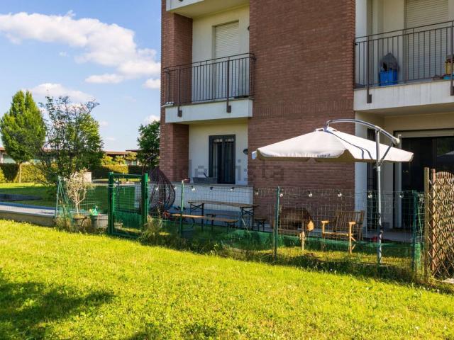 Appartamento in vendita a Agrate Brianza, Lombardia