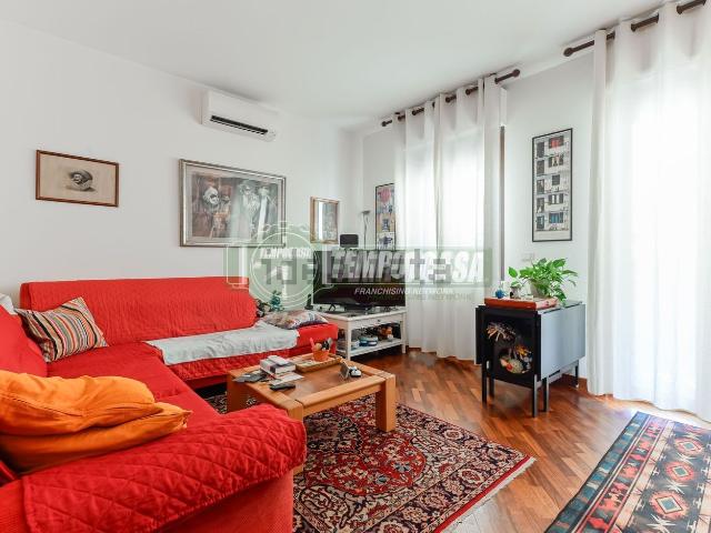 Appartamento in vendita a Settala, Lombardia
