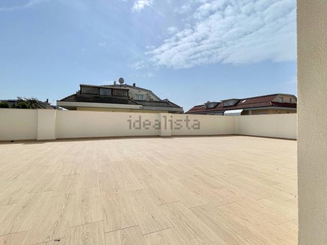 Appartamento in vendita a Sentina, Marche