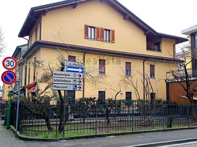 Appartamento in vendita a Cernusco Sul Naviglio, Lombardia
