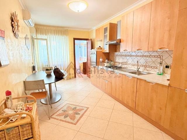 Appartamento in vendita a Vittoria, Sicilia
