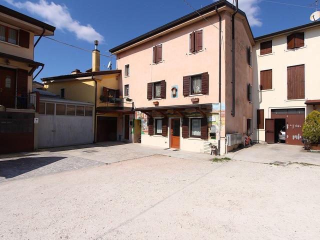 Appartamento in vendita a Grezzana, Veneto
