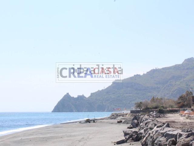 Appartamento in vendita a Santa Teresa Di Riva, Sicilia