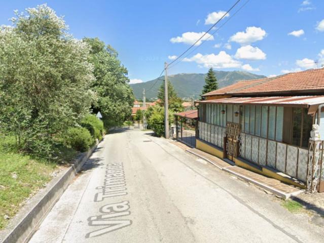 Appartamento in vendita a Taverna Ravindola (Roccarvindola Bassa), Montaquila