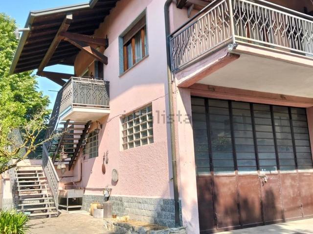 Appartamento in vendita a Molini, Travedona Monate
