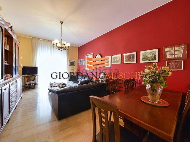 Appartamento in vendita a Vedano Al Lambro, Lombardia