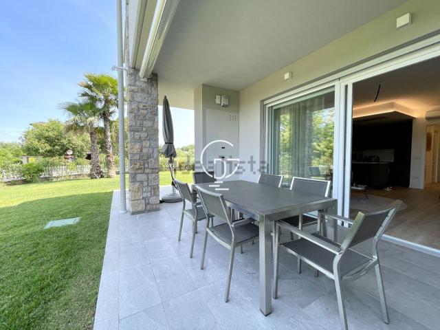 Appartamento in vendita a Rivoltella del Garda, Desenzano Del Garda