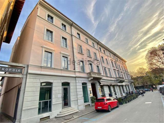 Appartamento in vendita a Comunità Montana Valli del Verbano, Luino