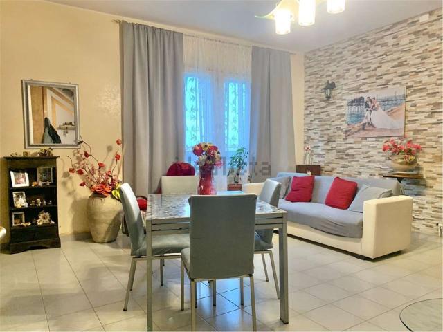 Appartamento in vendita a Guglionesi, Molise