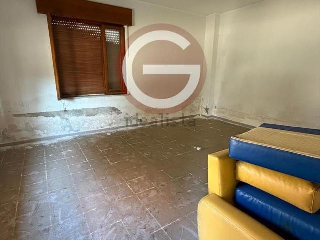 Appartamento in vendita a Calabria, Reggio Calabria