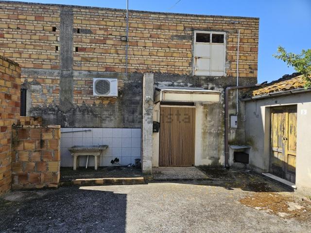 Appartamento in vendita a Rosciano, Abruzzo