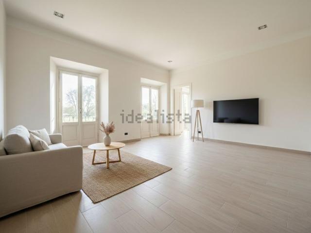 Appartamento in vendita a Pavia, Lombardia