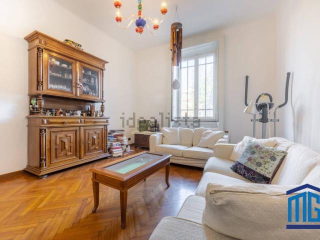 Appartamento in vendita a Carugate, Lombardia