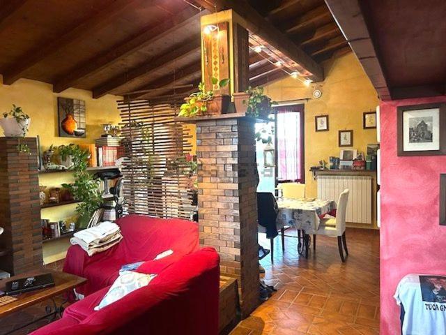 Appartamento in vendita a Gambolò, Lombardia