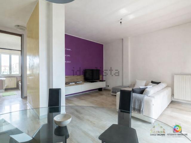 Appartamento in vendita a Biassono, Lombardia