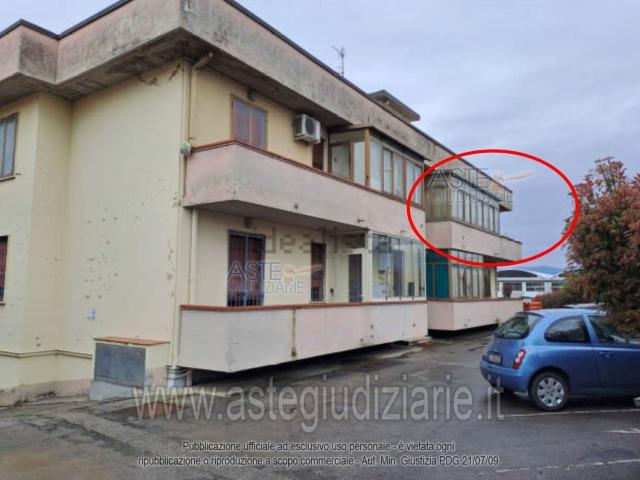 Appartamento in vendita a Montemurlo, Toscana