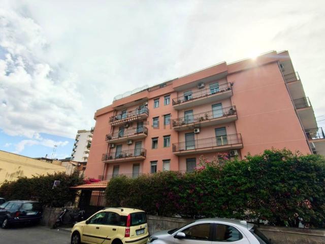 Appartamento in vendita a Monte Po-Nesima-San Leone-Rapisardi, Catania